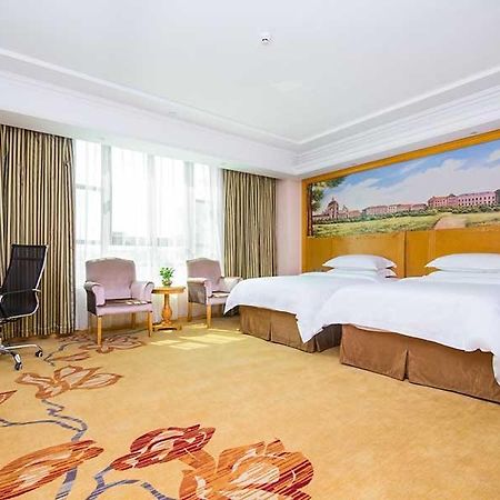 Vienna Classic Hotel Ganzhou Meilin Buitenkant foto